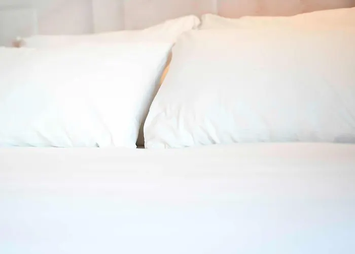 B&B HOTEL Reims Centre Gare